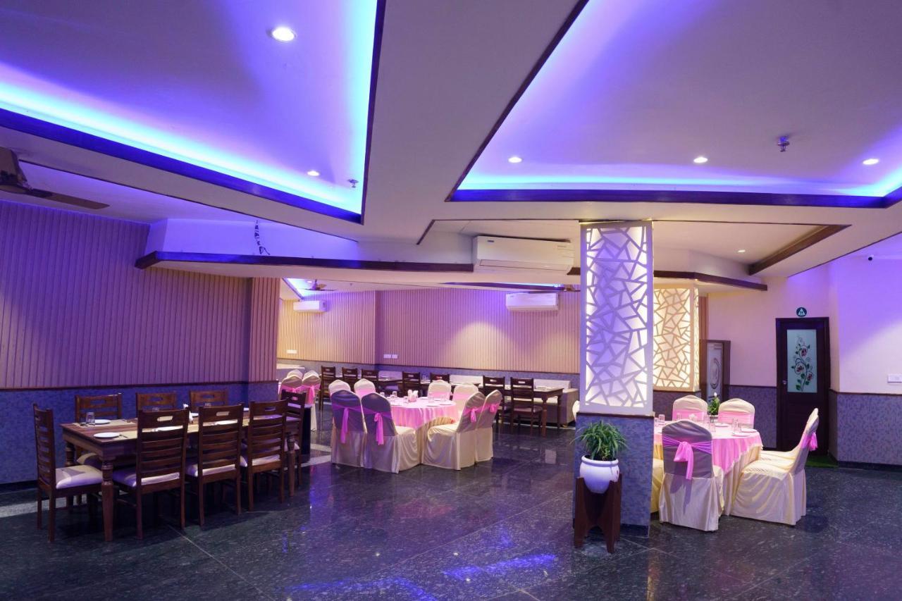 Hotel Vihaan Residency Zirakpur Екстер'єр фото